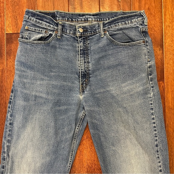 Levi’s 550 Men’s Relaxed Fit Jeans. Size 40x36 - Picture 3 of 13
